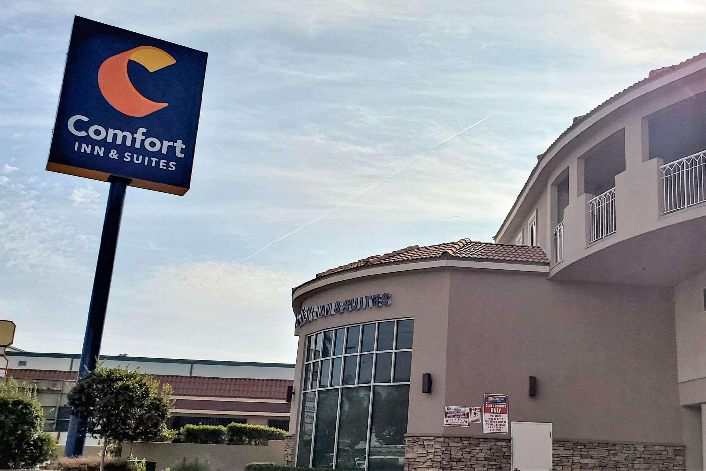 Comfort Inn & Suites Near Universal - N Hollywood - Burbank Los Ángeles Exterior foto