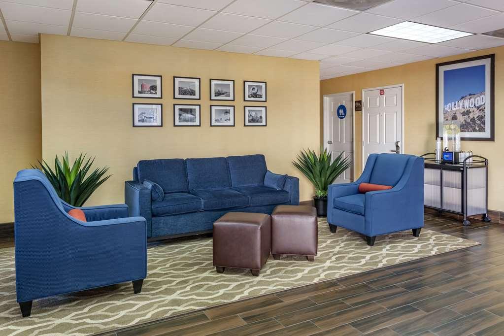 Comfort Inn & Suites Near Universal - N Hollywood - Burbank Los Ángeles Interior foto